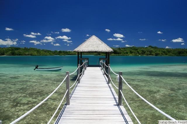 Eratap Beach Resort Port Vila Exteriör bild