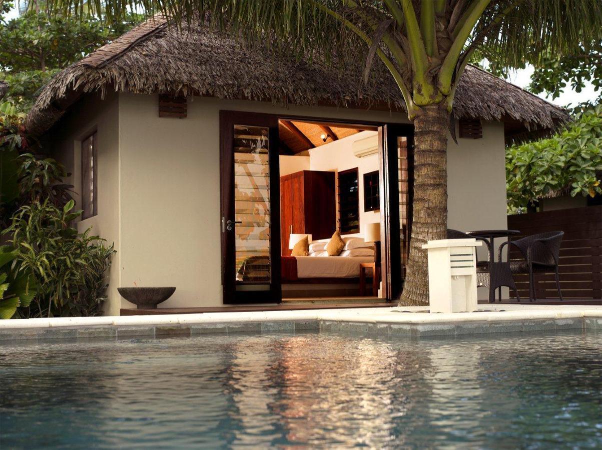 Eratap Beach Resort Port Vila Rum bild