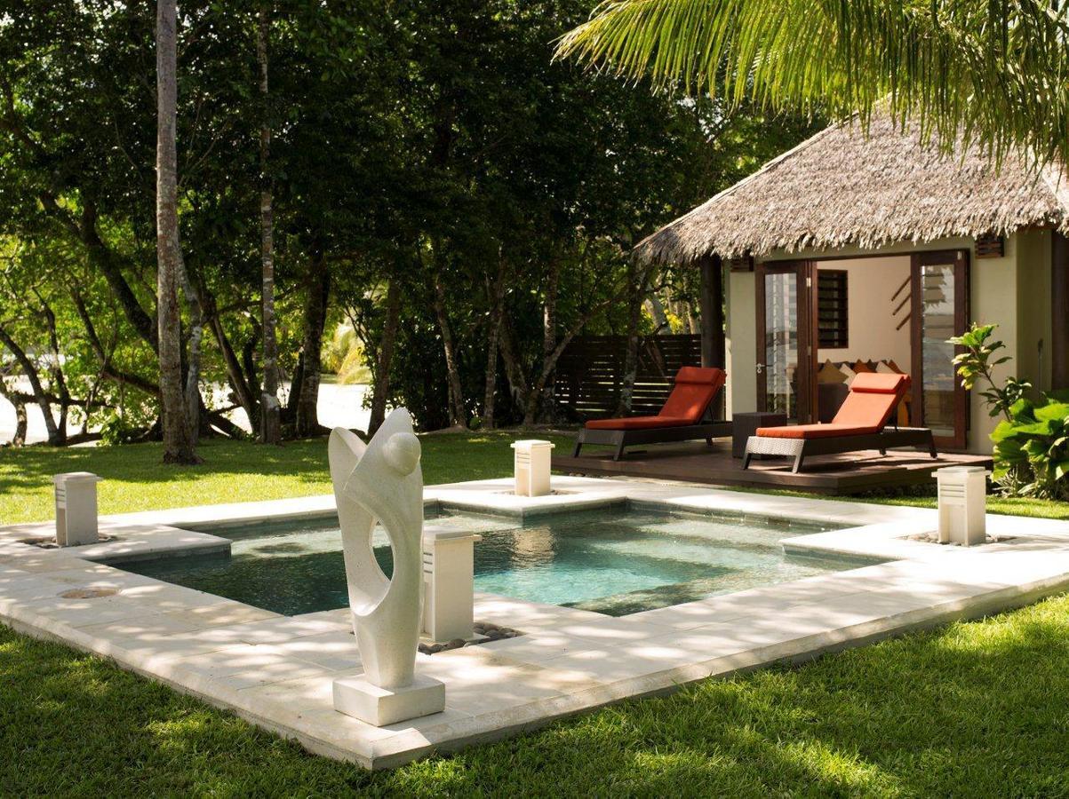 Eratap Beach Resort Port Vila Rum bild
