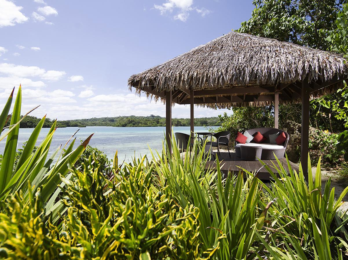 Eratap Beach Resort Port Vila Exteriör bild