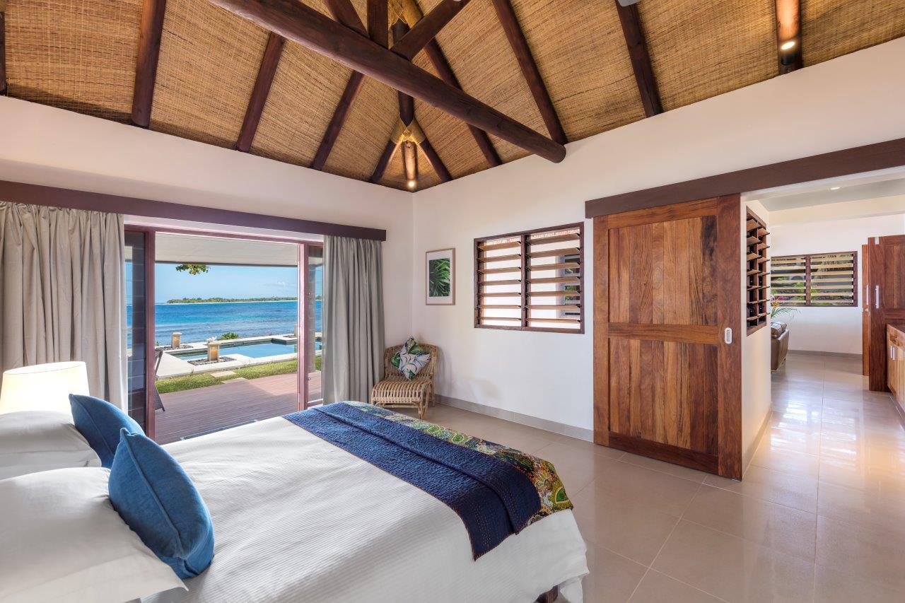 Eratap Beach Resort Port Vila Exteriör bild