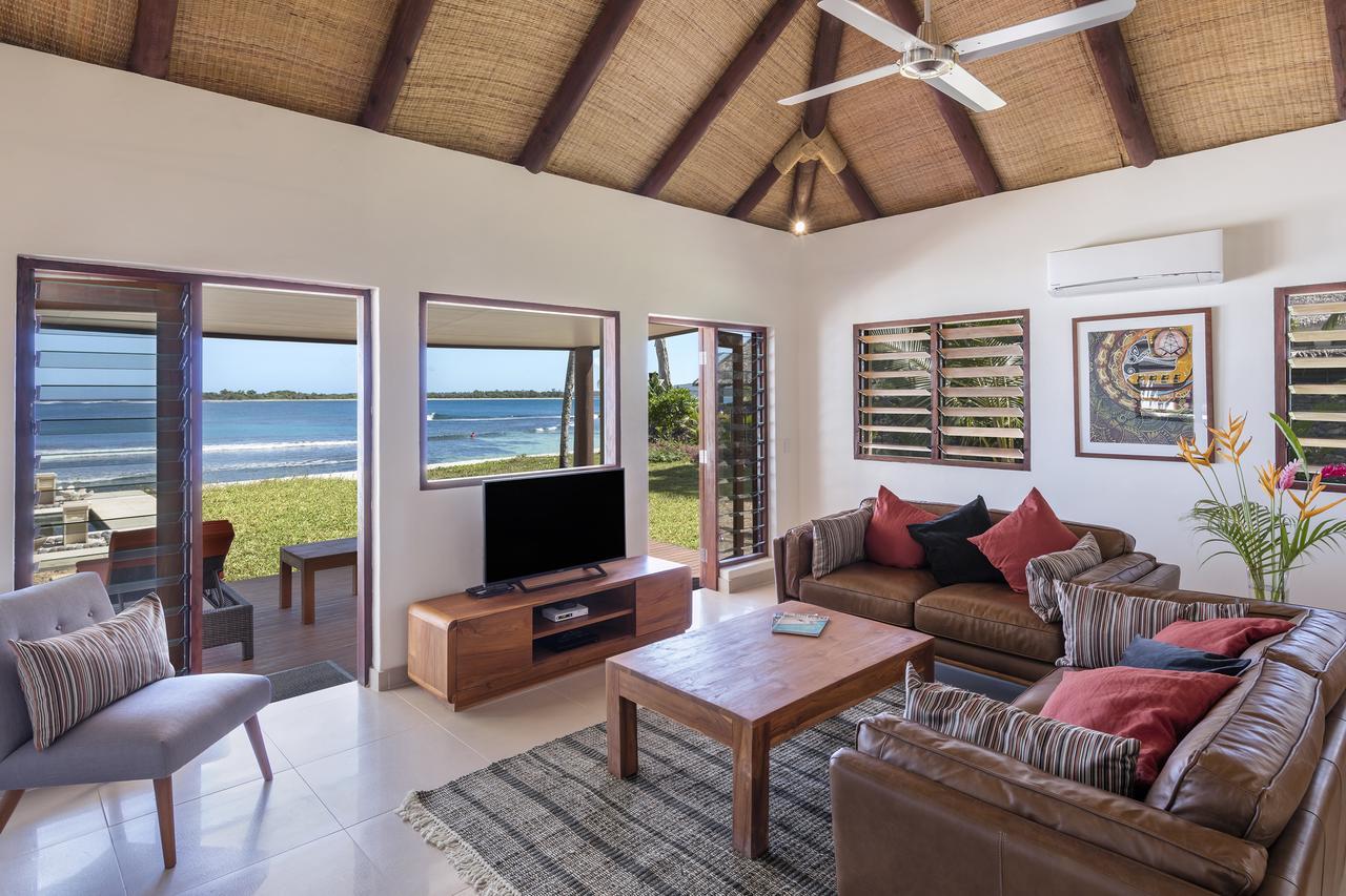 Eratap Beach Resort Port Vila Exteriör bild