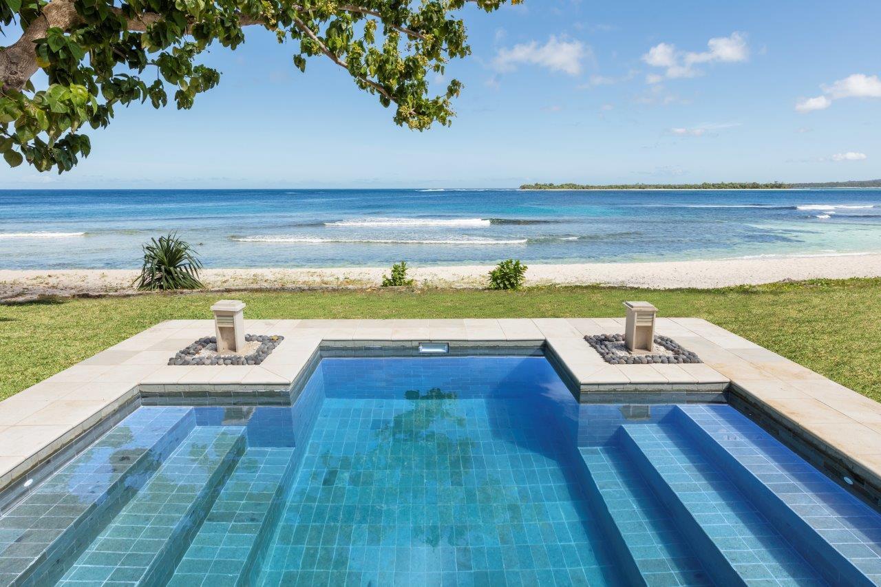 Eratap Beach Resort Port Vila Exteriör bild